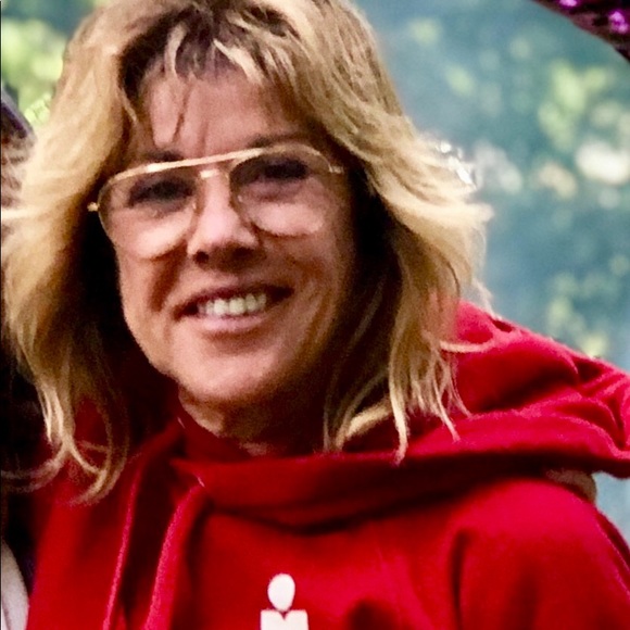 Meet your Posher, Josee - Picture 2 of 14